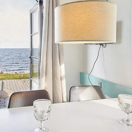 Дом отдыха Premium Sea-view In
